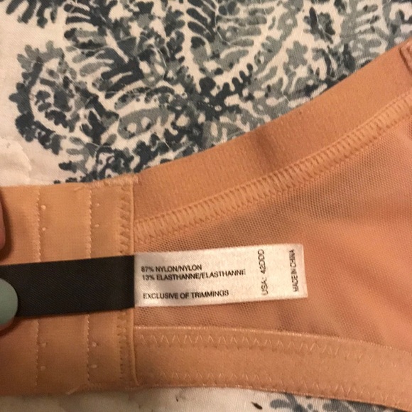 Sexy netting covered Adore Me bra - Picture 5 of 7